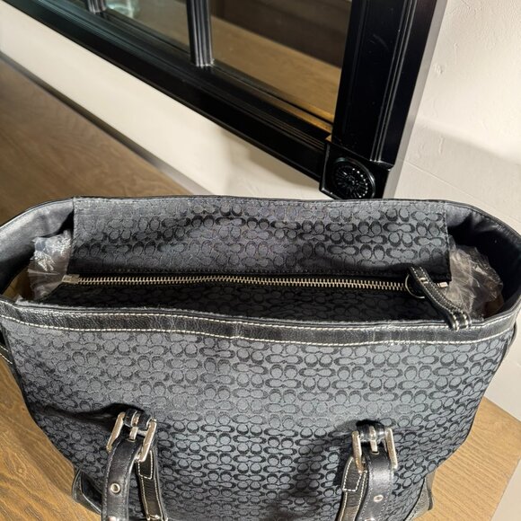 Coach Signature Jacquard Gallery Tote - Picture 10 of 14